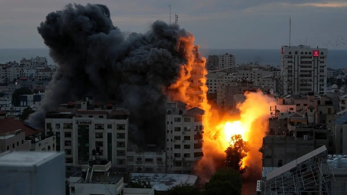 ویدئو: بمباران مردم غزه توسط اسرائیل
