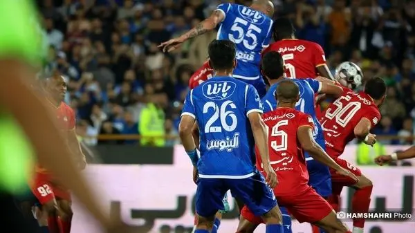 بررسی ۱۰ احتمال قهرمانی استقلال و پرسپولیس