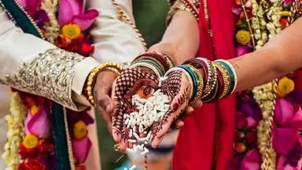 آداب و رسوم عجیب ازدواج در هند + تصاویر جذاب
