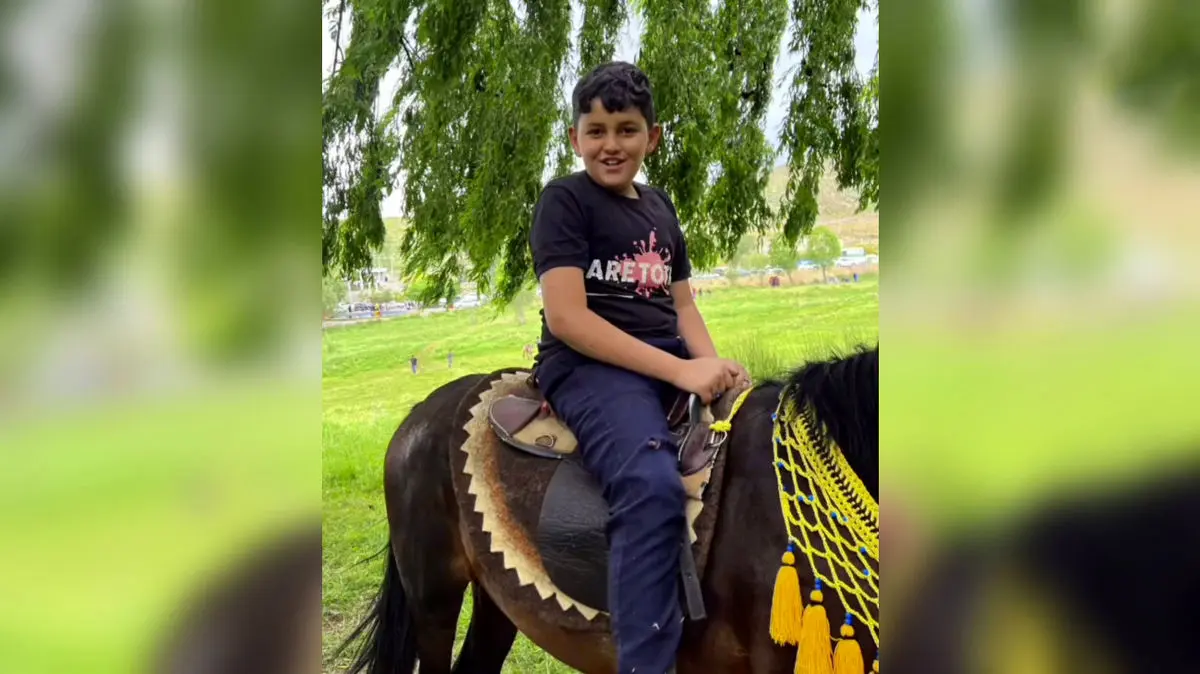 ویدئو | لحظه آزادی پسر ۱۲ ساله‌ی کرمانی از دست آدم‌رباها بعد از ۴۶ روز!