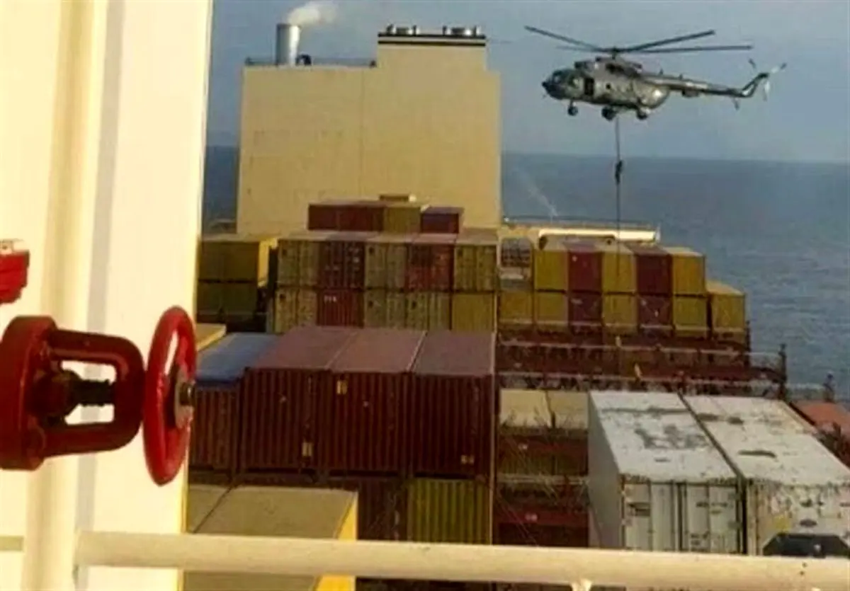 سپاه یک کشتی باری مرتبط با اسرائیل را در خلیج فارس توقیف کرد