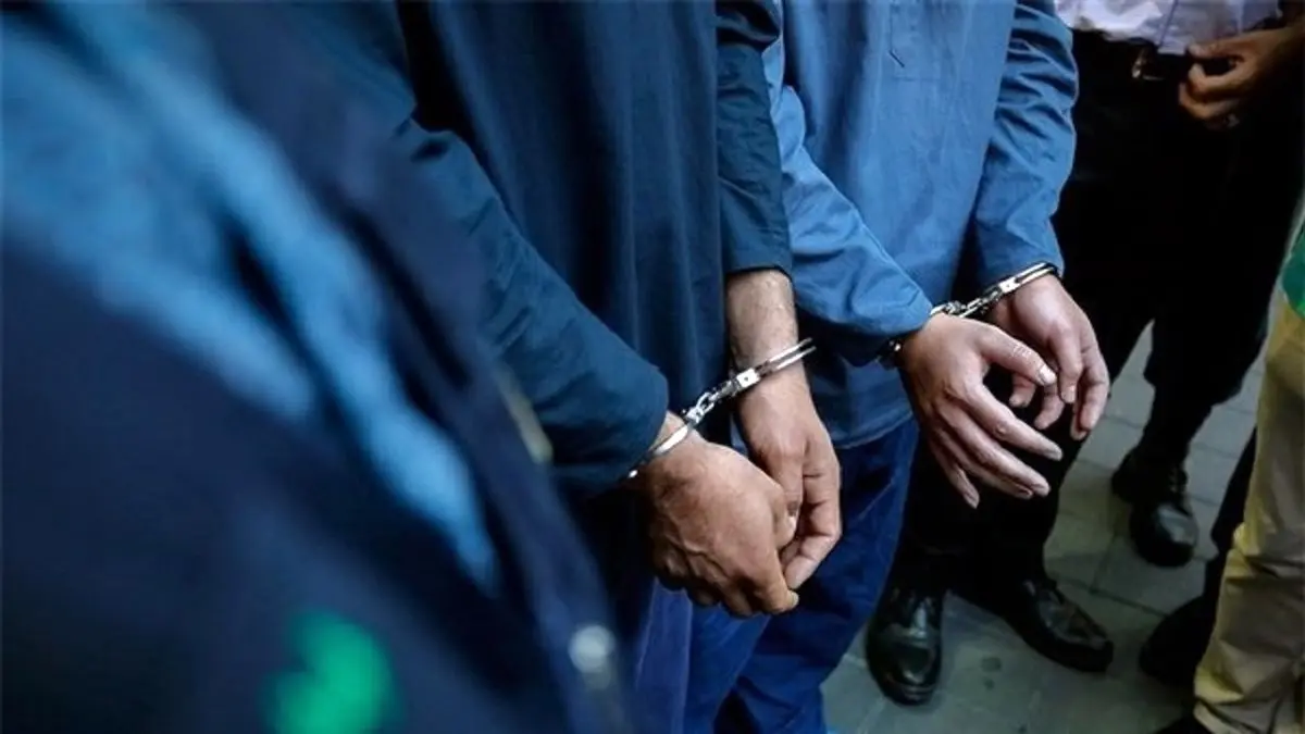 دستگیری باند مخوف در اصفهان؛ ۴ زن و ۸ مرد!