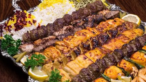 قروت بیرجندی؛ تجربه مزه کردن اولین غذای بنفش