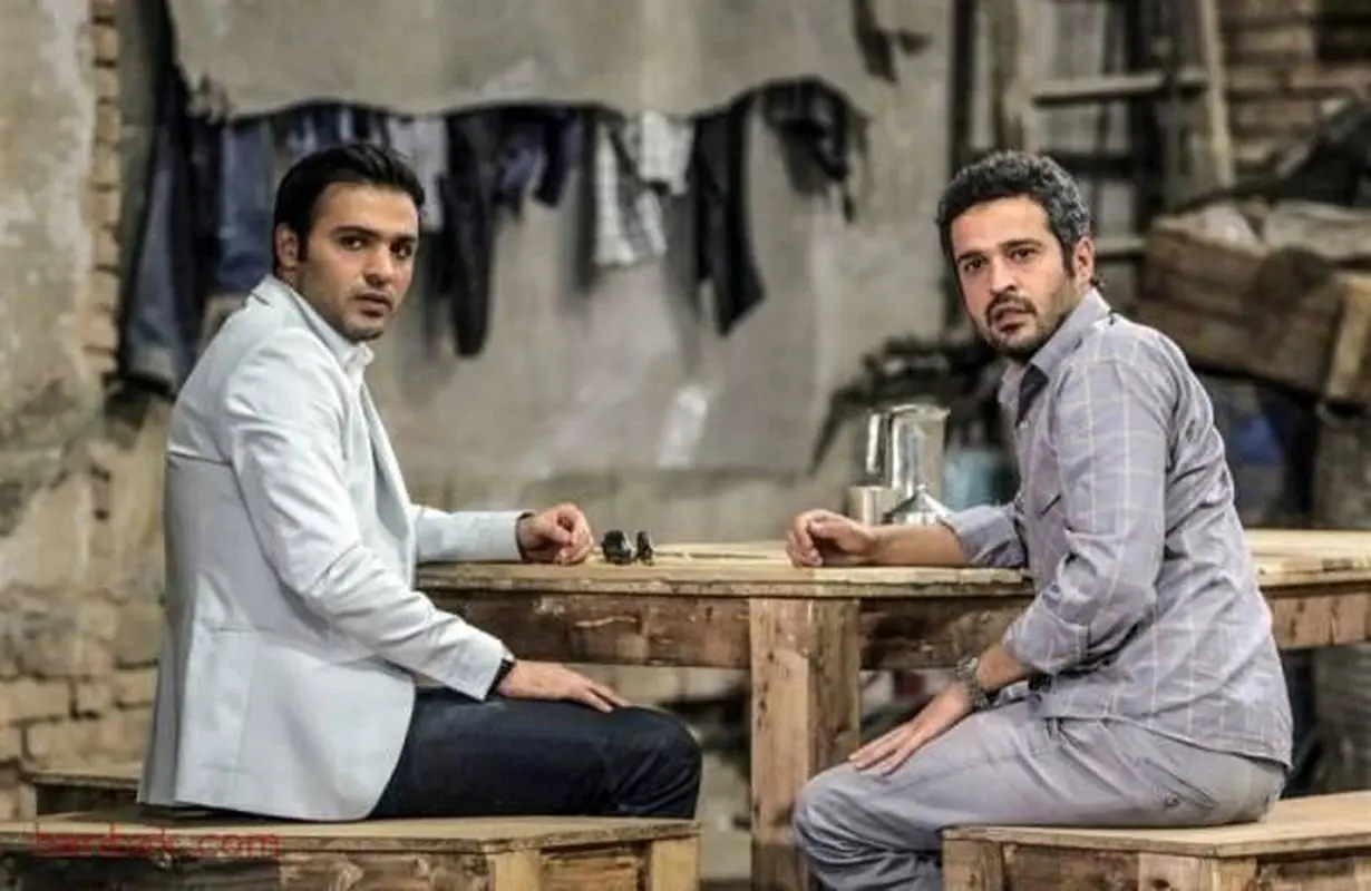 بیوگرافی مجتبی پیرزاد بازیگر نقش منصور در سریال پوست شیر + تصاویر جدید