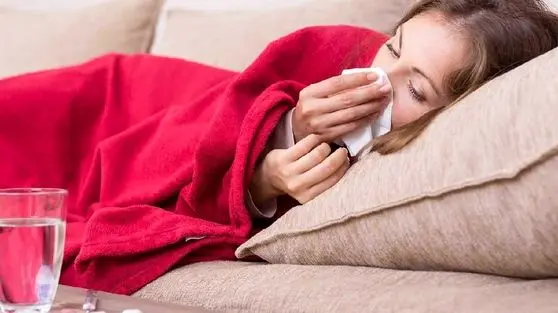 روش‌های ساده و کاربردی برای پیشگیری از سرماخوردگی در فصل بهار