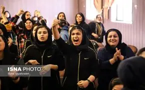 تصاویر جالب از مسابقات مچ اندازی بانوان