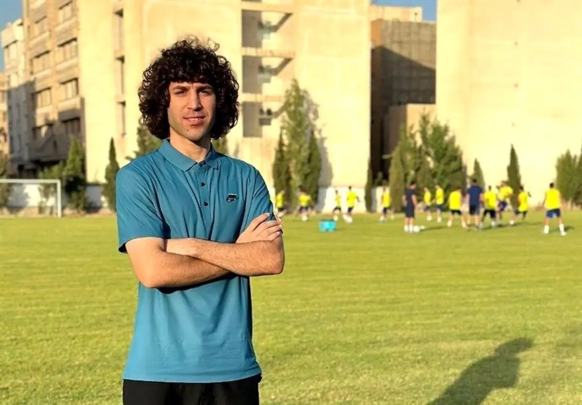 بازیکن عراقی از استقلال خداحافظی کرد