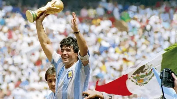 انتقاد دختر مارادونا به بازیکن‌های آرژانتین + عکس