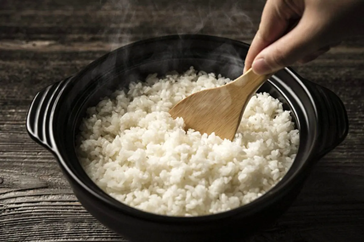 خوردن برنج دوباره گرم ‌شده، ضرر دارد؟
