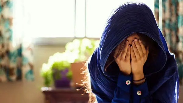 شکایت دختر میانسال از برادر کوچکش در خانه مجردها در مشهد!