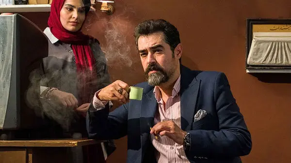 ویدئویی جالب از آشپزی شهاب حسینی در پشت صحنه گناه فرشته