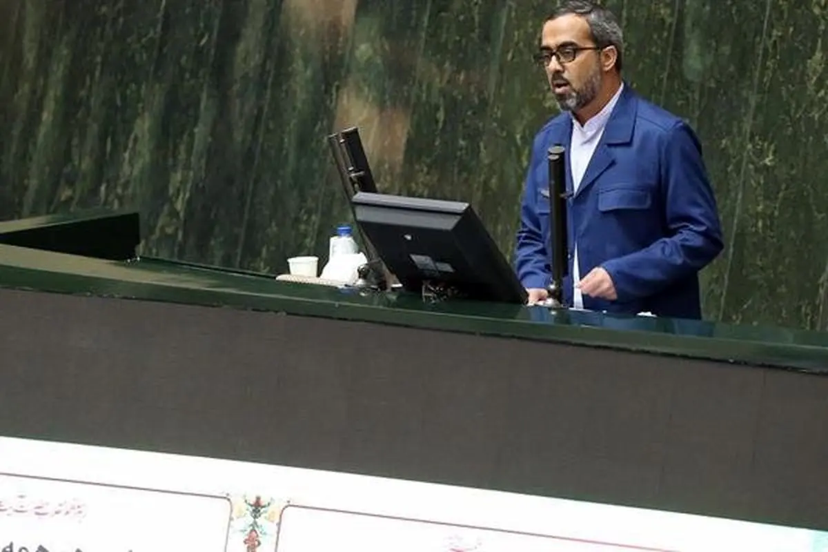 حمله نماینده مجلس به دولت: افزایش قیمت ارز را به اغتشاشات حواله ندهید