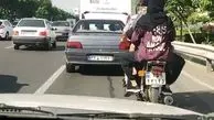 عصبانیت کاربران از موتورسواری خانواده ۶ نفره در خیابان! + ویدئو