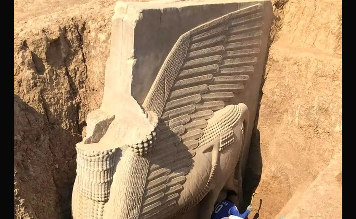 کشف یک پیکره سه متری شگفت‌انگیز در عراق! + عکس