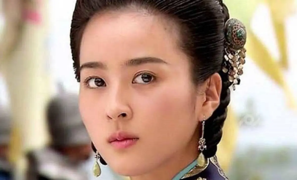 تصاویری از دکوراسیون لوکس خانه بازیگر نقش سوسانو در سریال جومونگ