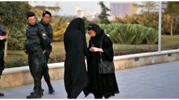 اعلام حکم آزاده صمدی بعد از کشف حجاب؛ ممنوعیت استفاده از فضای مجازی و مراجعه به روانشناس!