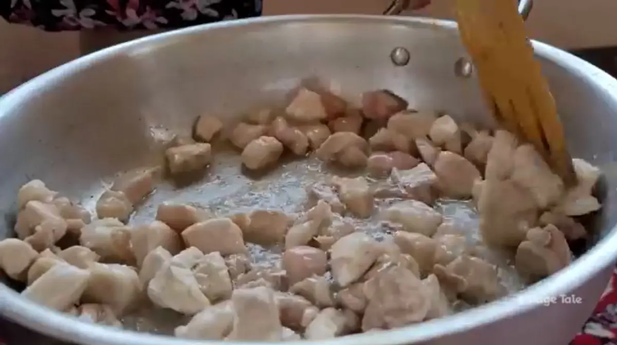 ویدئو: پخت غذایی متفاوت با گوجه، مرغ و برنج