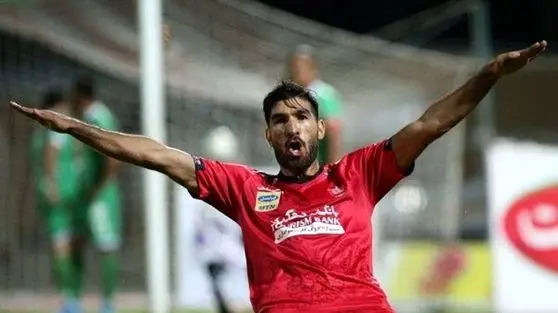 مهاجم پرسپولیس از سپاهان جدا شد