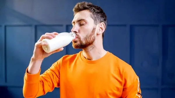 هشدار | خطرات نگران‌کننده مصرف شیر خام!