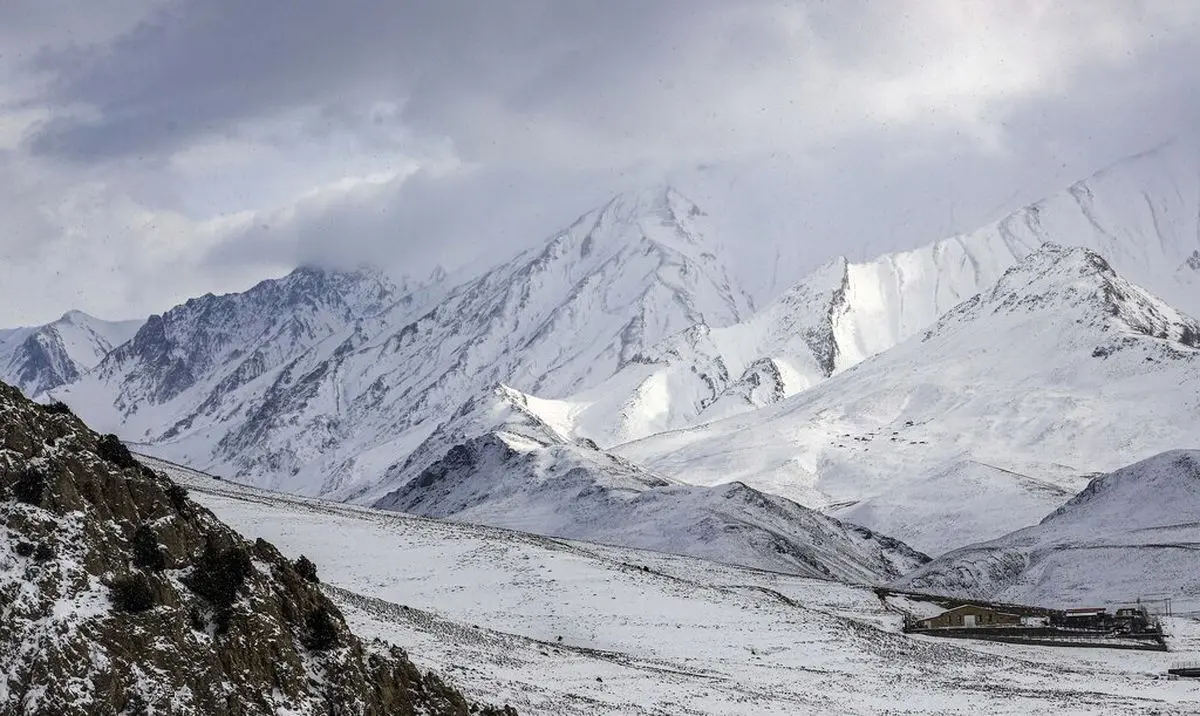 ارتفاع برف در این استان به نیم متر رسید! + عکس