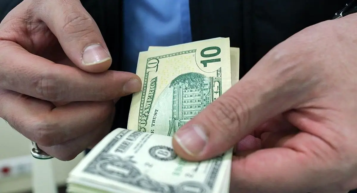 علت ارزان شدن دلار چیست؟