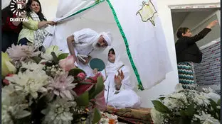 تصاویری از عروسی متفاوت یک زوج مندایی