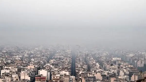 هوای پایتخت در اولین روز بهمن قرمز شد