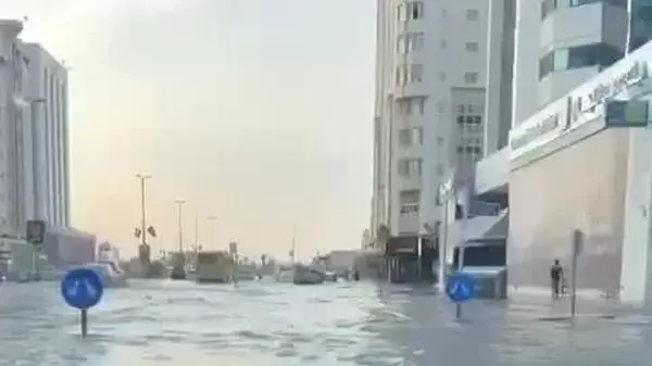ویدئو: دوبی هنوز زیر آب است!