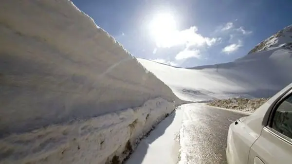 ویدئوی باورنکردنی از ارتفاع برف در مهاباد!