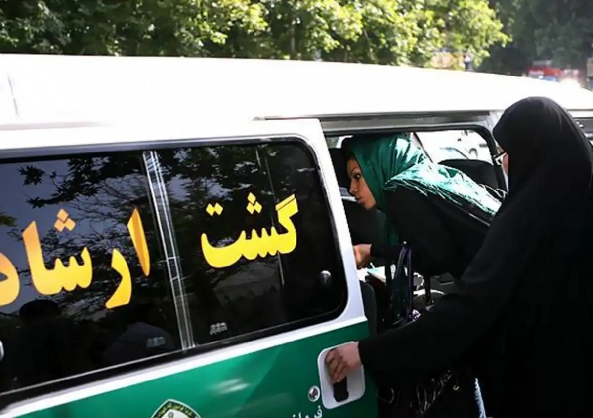 عکسی از ون‌های گشت ارشاد در شیراز که پربازدید شد!