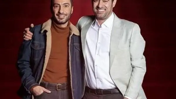 عکسی صمیمی از مصطفی زمانی و شهاب حسینی با ابوالفضل پورعرب دور سفره هفت‌سین