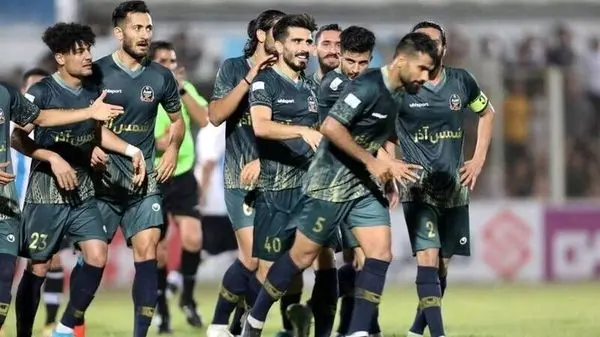 برنامه‌ریزی بازیکنان پرسپولیس برای جشن قهرمانی در قزوین!