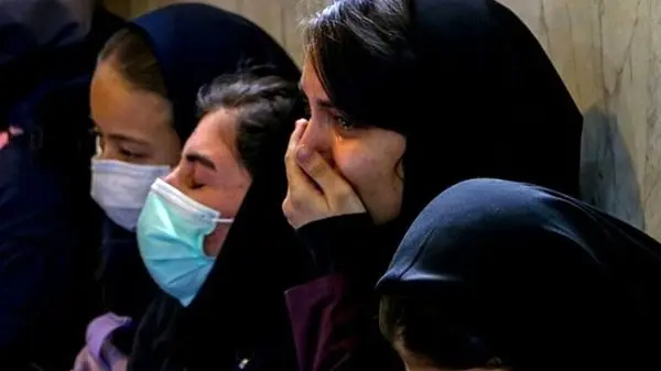 ۷ دانش‌آموز قمی راهی بیمارستان شدند! آغاز دوباره مسمومیت‌های سریالی دختران دانش‌آموز
