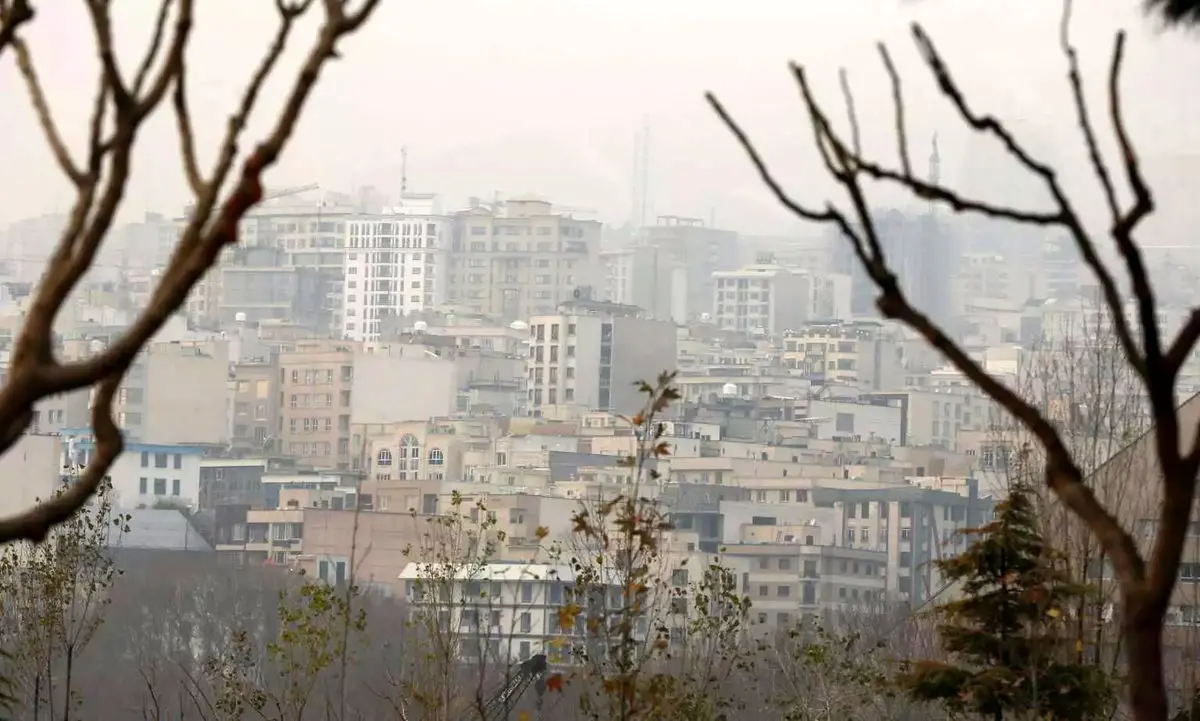 تهران قرمز شد؛ هوای آلوده برای پایتخت‌نشینان