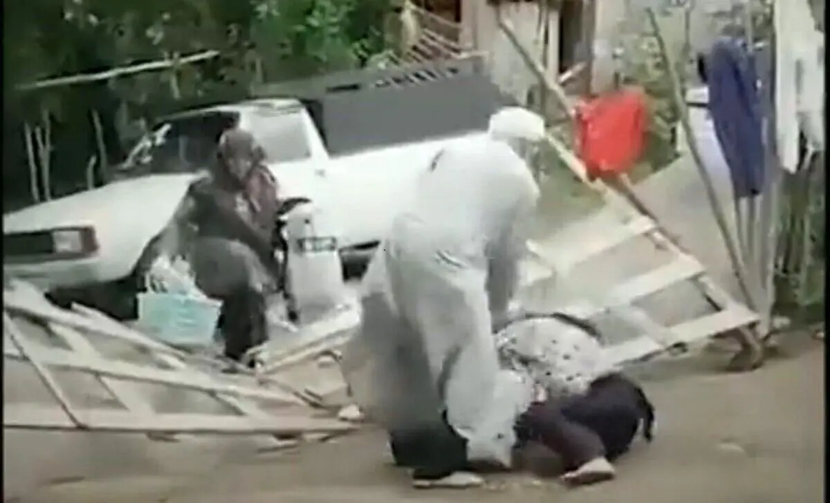 ماجرای جنجالی ضرب و شتم زن لنگرودی توسط یک روحانی! + ویدئو