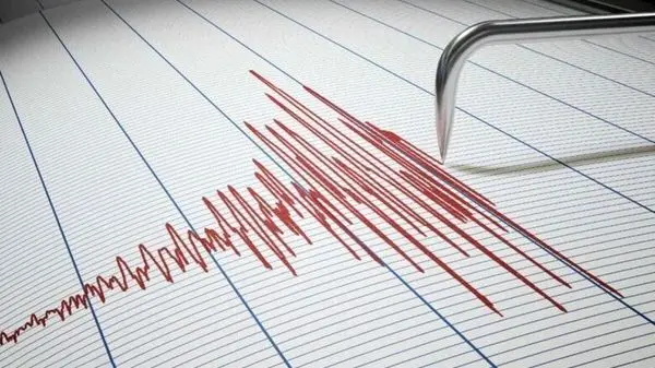 ویدئوی تلخ از گریه‌های مرد هراتی برای مرگ ۱۴ عضو خانواده‌اش در زلزله