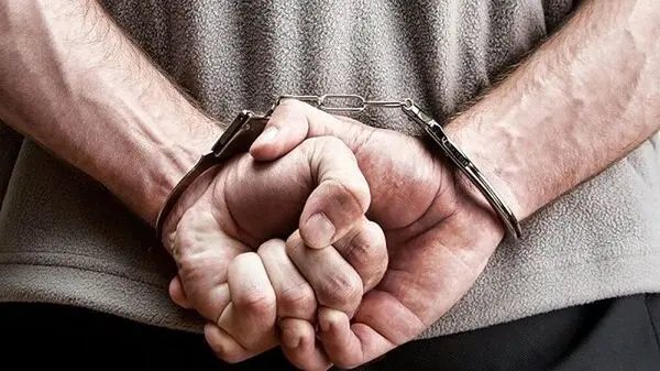 دستگیری سارقین مسلح که ۴۰ هزار دلار از یک خانه دزدیدند