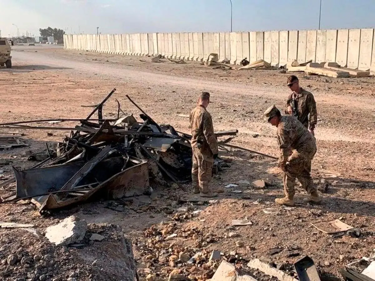 پایگاه عین الاسد هدف حمله موشکی قرار گرفت؛ ۴۰ موشک به این پایگاه آمریکا شلیک شد