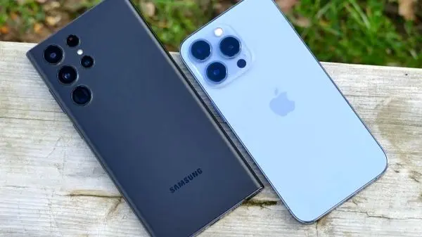 تبلیغ جدید سامسونگ و تمسخر اپل برای نداشتن گوشی تاشو + ویدئو