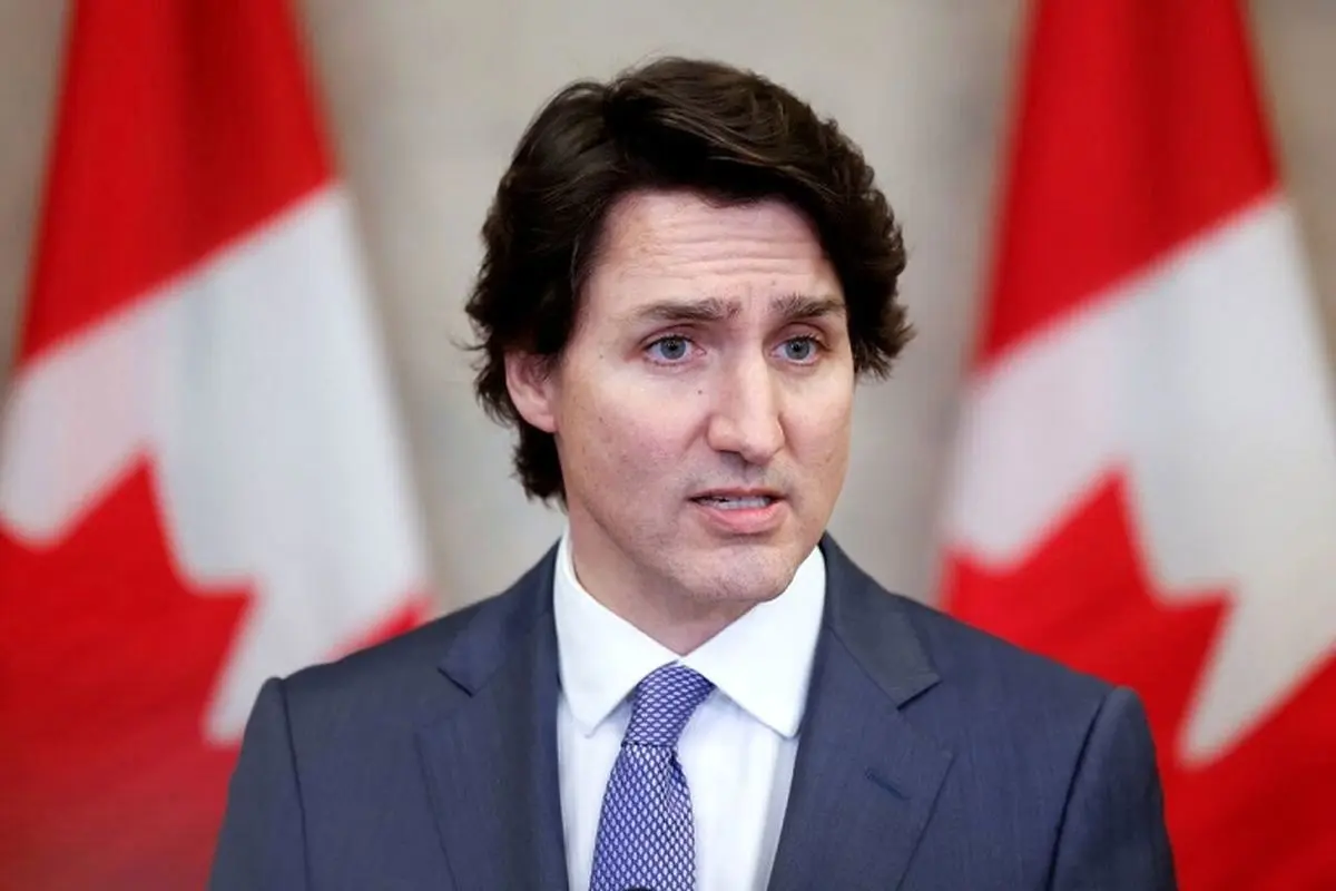  نحوه ایستادن نخست وزیر کانادا در دیدار رسمی خبرساز شد+ عکس