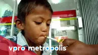 ویدئو | الهام ۹ ساله، ۵ سال است روزی یک پاکت سیگار می‌کشد!