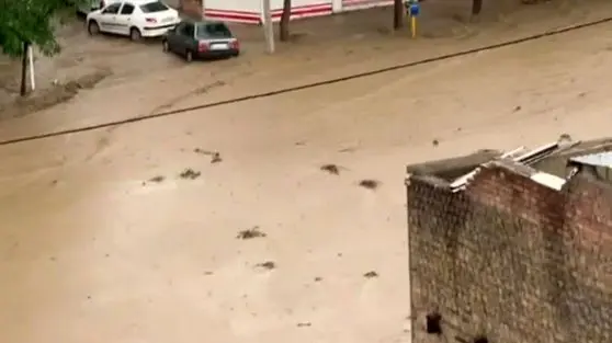 ویدئو: بلوار سیدی مشهد بار دیگر دچار سیلاب شد