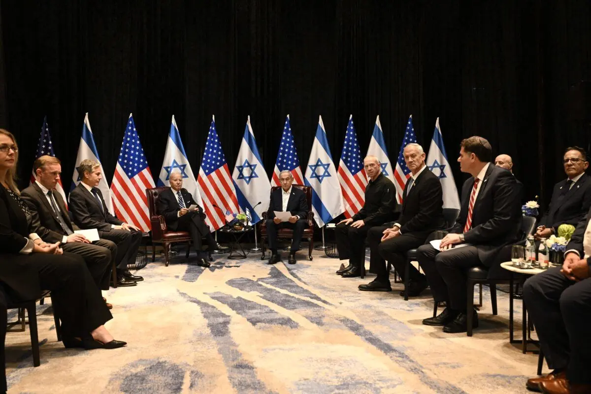 کاخ سفید از موافقت اسرائیل با وقفه‌های روزانه چهار ساعته در حمله به غزه خبر داد