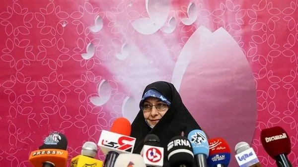 ویدئوی جنجالی مایا صباغ، فعال لبنانی: ضرب و شتم خانم‌های بی‌حجاب در ایران دروغ رسا‌نه‌های سعودی است