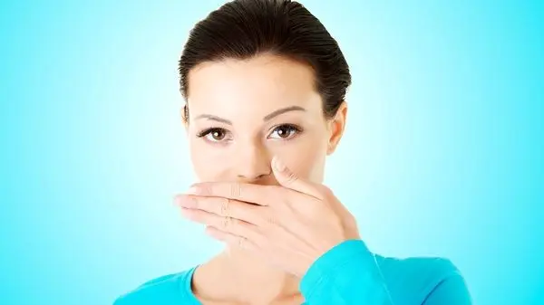روشهایی برای از بین بردن بوی بد سیر 