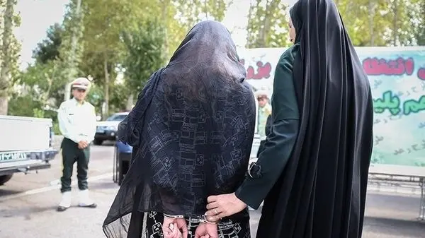 قتل ۴ عضو خانواده شیرازی توسط دختر ۱۴ ساله در یک جنایت عاشقانه!