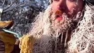 ویدئوی شگفت‌انگیز از یخ زدن موهای یک مرد در امریکا!