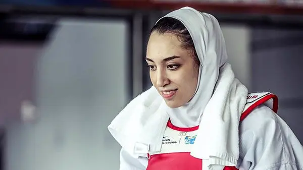 ویدئو: انتقادهای تند اکرم خدابنده به کیمیا علیزاده در موضوع مهسا امینی و حجاب