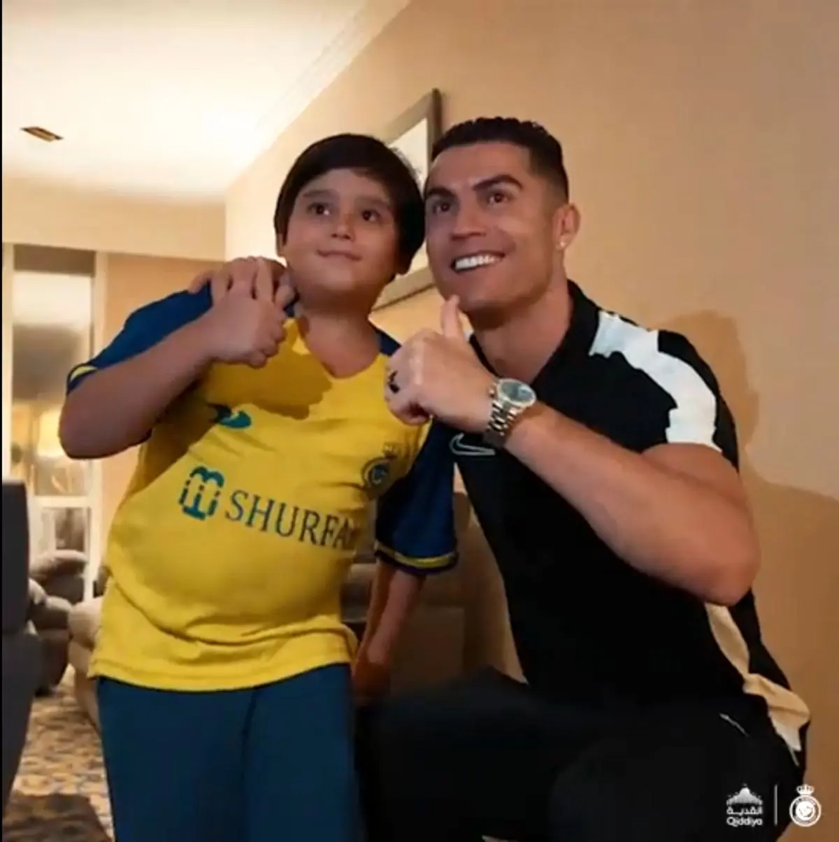 سورپرایز النصر برای کودک ایرانی؛ آدرین رونالدو را در اتاقش ملاقات کرد