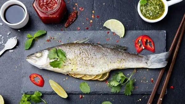 آموزش پخت ماهی کبابی با یک روش خاص و بی‌نظیر